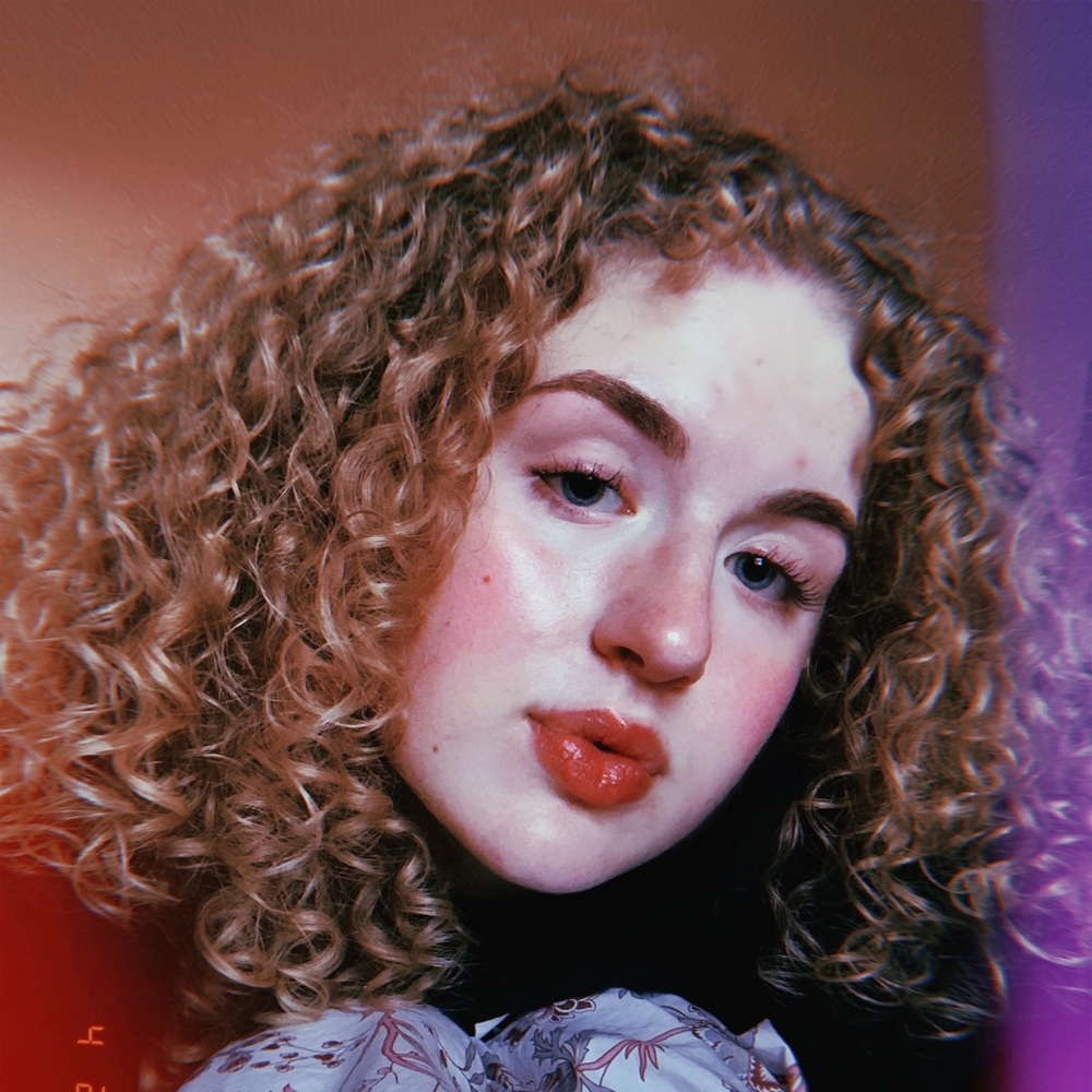 Meet your Posher, Maya